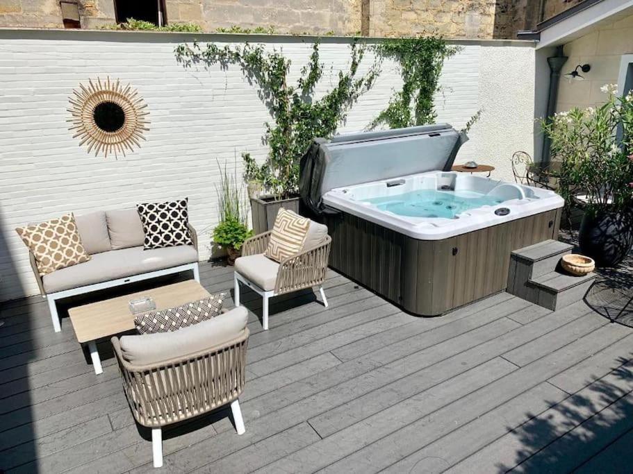 Maison D'Hotes, Terrasse & Jacuzzi En Plein Centre Bordeaux Eksteriør bilde